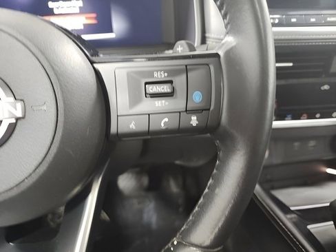 Used 2023 Nissan Rogue Platinum w/ Platinum Premium Package image 30