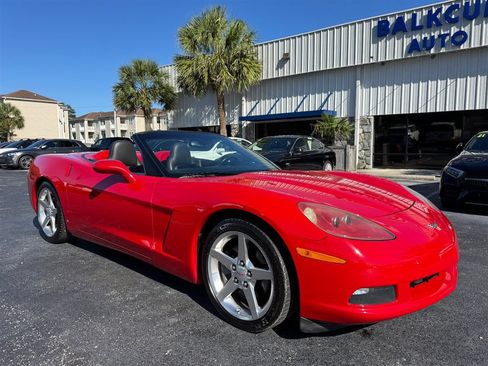 Used 2006 Chevrolet Corvette Convertible w/ Preferred Equipment Group RWD image 3