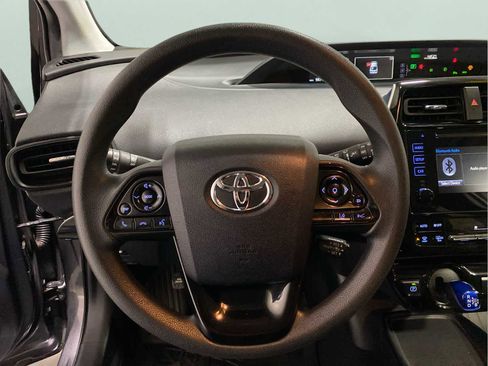 Used 2019 Toyota Prius LE image 13