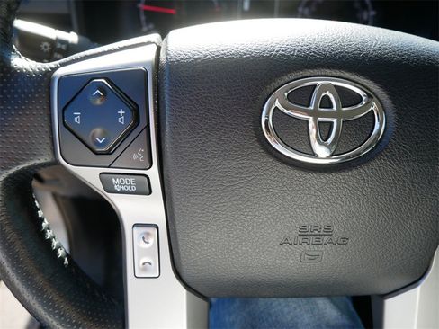 Certified 2024 Toyota 4Runner SR5 Premium image 28