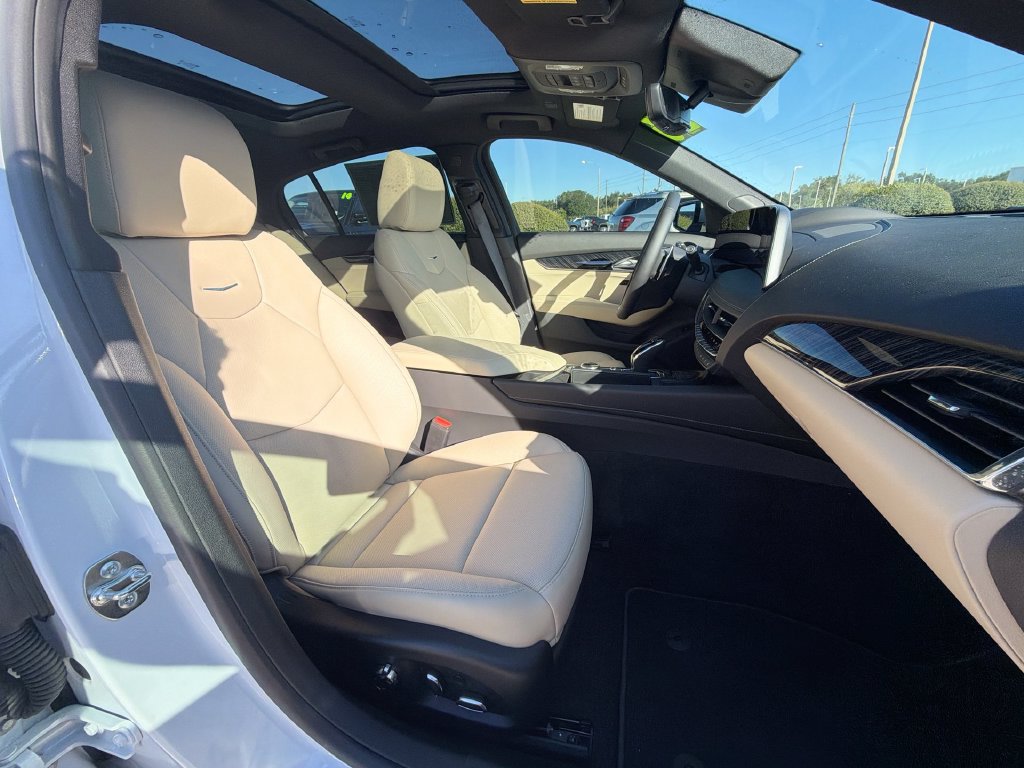 Used 2026 Cadillac CT5 Premium Luxury w/ Technology Package RWD image 13