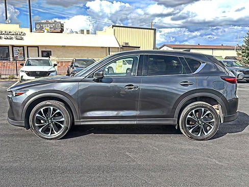 Used 2022 MAZDA CX-5 AWD 2.5 S w/ Premium Package image 4