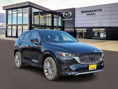 New 2025 MAZDA CX-5 Signature image 1