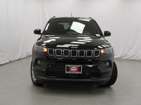 New 2026 Jeep Compass Latitude image 7