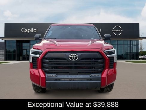 Used 2022 Toyota Tundra SR5 w/ SR5 Convenience Package image 2