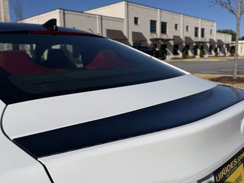 Used 2015 Lexus RC F image 22