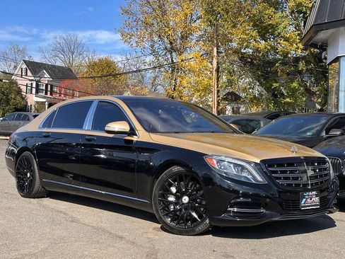 Used 2017 Mercedes-Benz Maybach S 550 4MATIC image 1