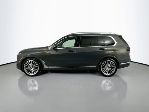 Certified 2024 BMW X7 xDrive40i w/ Premium Package image 9