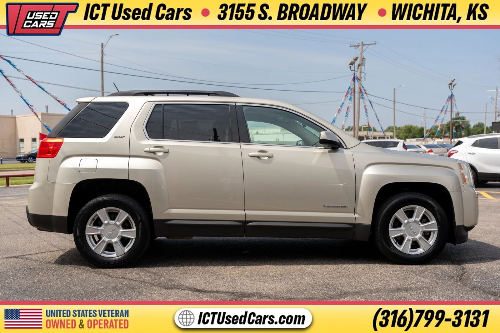 Used 2013 GMC Terrain SLT w/ Cargo Package AWD/4WD image 2