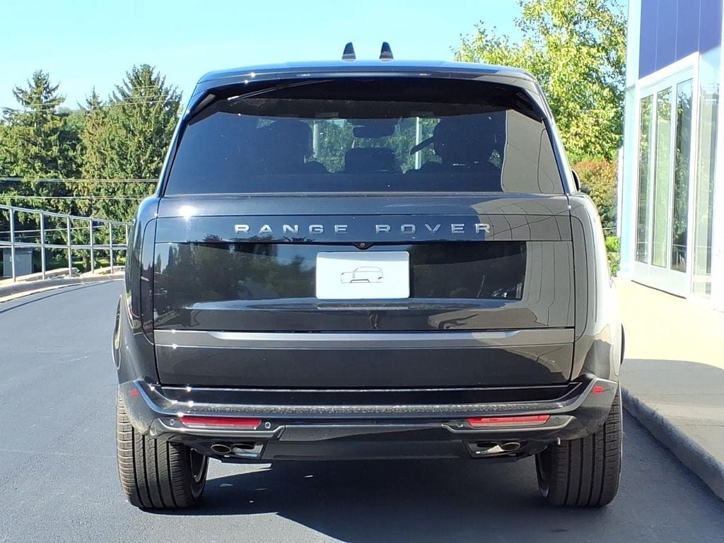 New 2026 Land Rover Range Rover SE AWD/4WD image 4