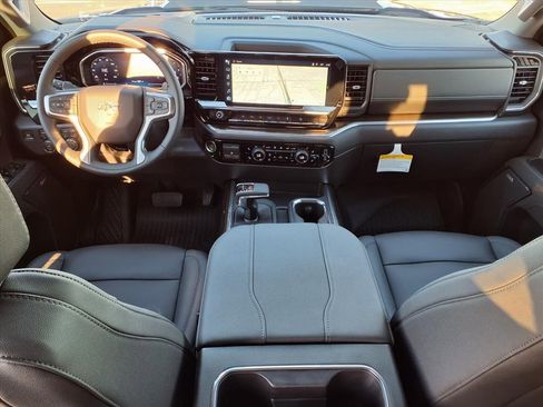 New 2026 Chevrolet Silverado 1500 LT Trail Boss w/ Safety Package image 8