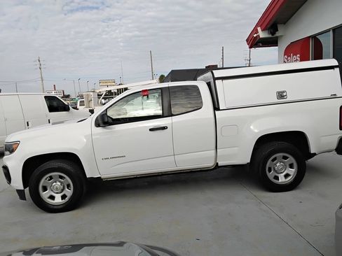 Used 2021 Chevrolet Colorado W/T w/ WT Convenience Package RWD image 8