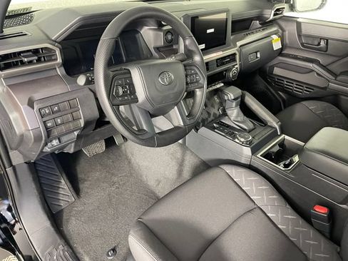 New 2026 Toyota Tacoma SR5 AWD/4WD image 3