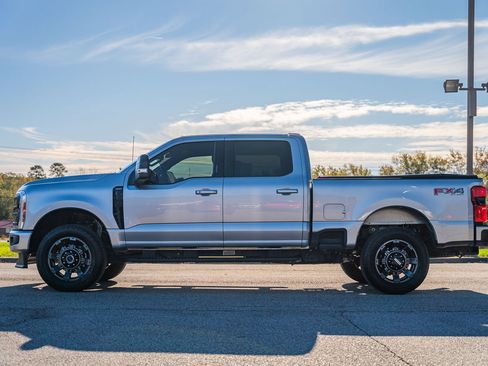 Certified 2024 Ford F250 Lariat w/ Lariat Ultimate Package image 4