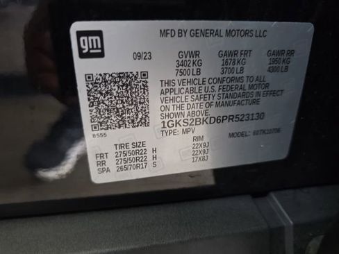 Used 2023 GMC Yukon SLT w/ SLT Premium Package AWD/4WD image 36