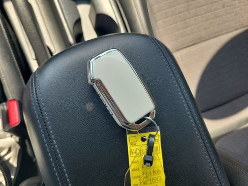 Used 2022 Kia Seltos S FWD image 47