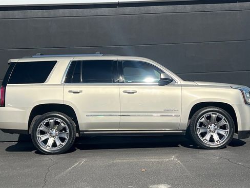 Used 2016 GMC Yukon Denali w/ Open Road Package image 4