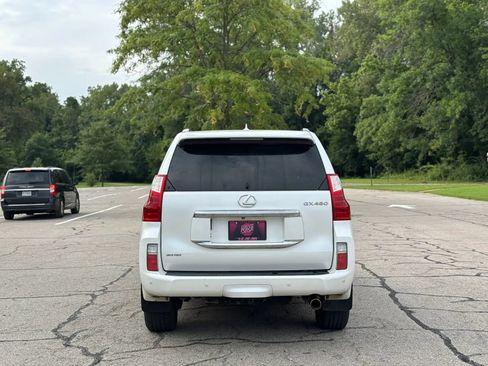 Used 2013 Lexus GX 460 w/ Comfort Plus Pkg AWD/4WD image 4