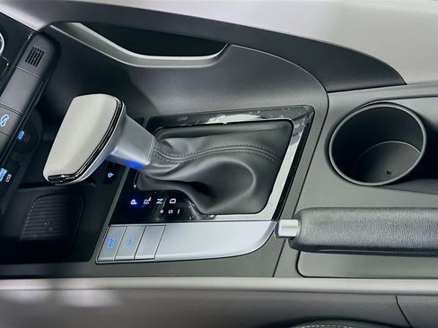 New 2026 Hyundai Elantra Sport image 14