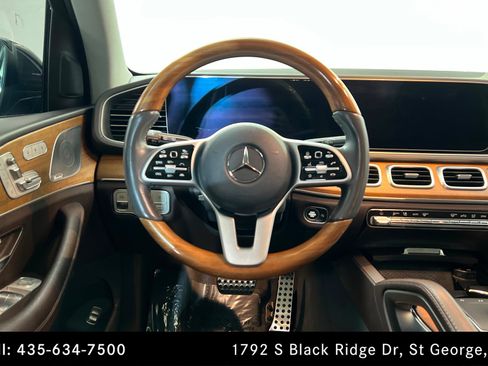 Used 2020 Mercedes-Benz GLS 580 4MATIC image 12