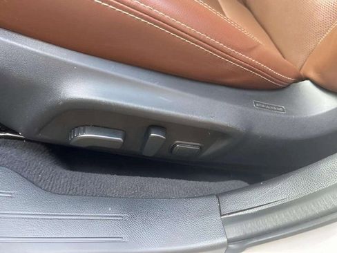 Used 2018 Subaru Outback 3.6R Touring w/ Popular Package #3 image 13