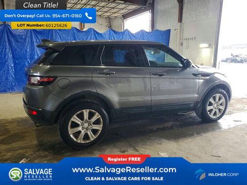 Used 2017 Land Rover Range Rover Evoque SE AWD/4WD image 4