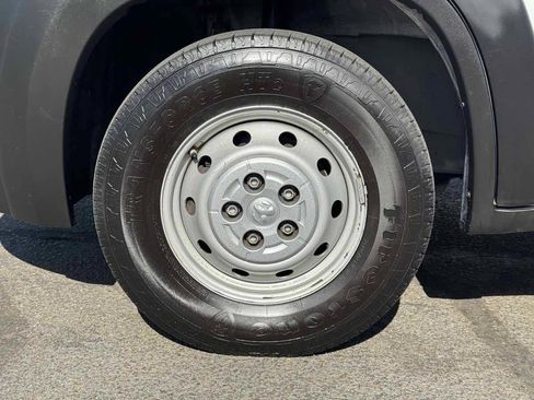 Used 2022 RAM ProMaster 2500 FWD image 6