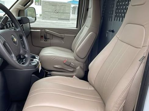 New 2026 Chevrolet Express 2500 RWD image 17