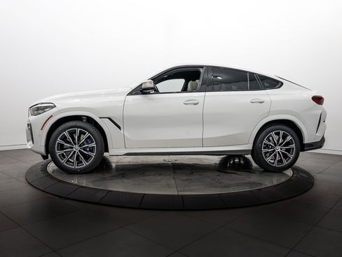 Used 2020 BMW X6 M50i w/ Luxury Seating Package AWD/4WD image 6