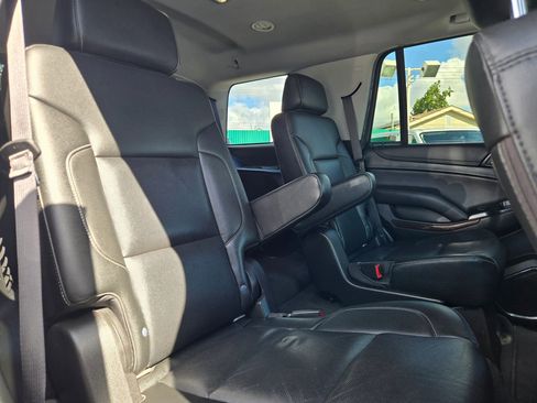 Used 2019 GMC Yukon SLT w/ Graphite Performance Edition image 20
