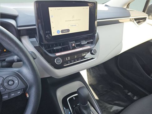 Used 2026 Toyota Corolla LE FWD image 30
