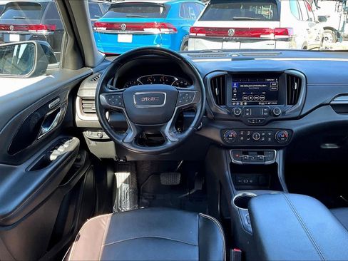 Used 2022 GMC Terrain AT4 image 5