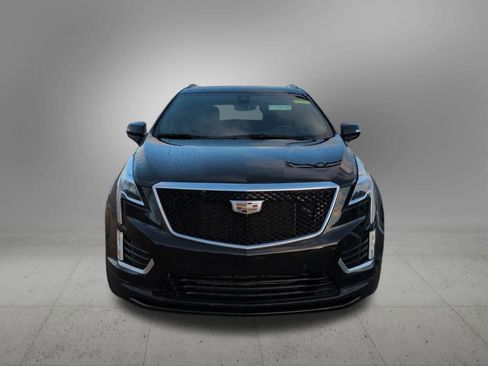 Used 2023 Cadillac XT5 Sportv w/ Technology Package image 9