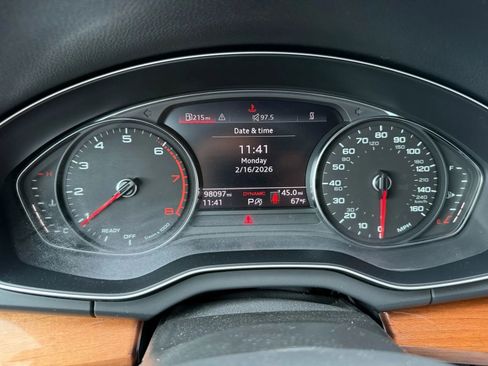 Used 2021 Audi Q5 2.0T Premium image 11