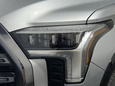 New 2025 Toyota Tundra Platinum image 11