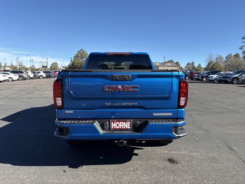 Used 2022 GMC Sierra 1500 Elevation image 9