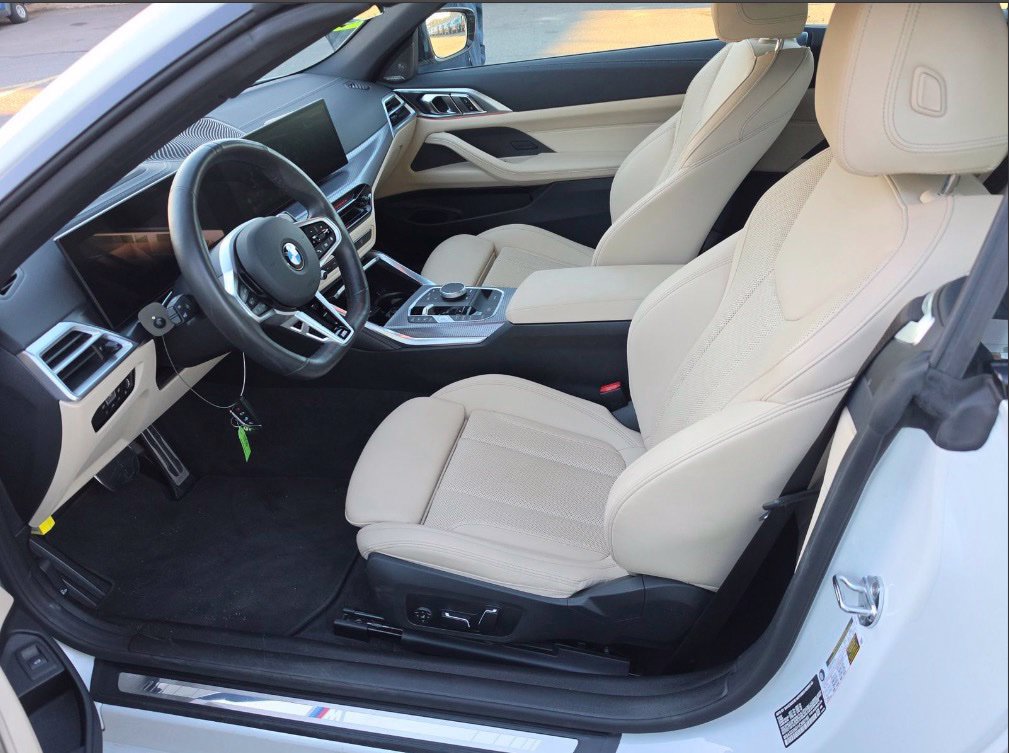 Used 2027 BMW 430i Convertible RWD image 3