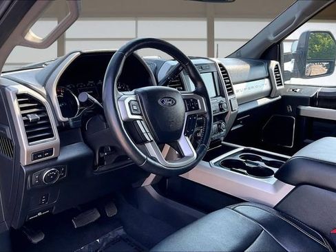 Used 2021 Ford F250 Lariat w/ Lariat Value Package AWD/4WD image 13