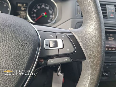 Used 2016 Volkswagen Jetta S FWD image 14