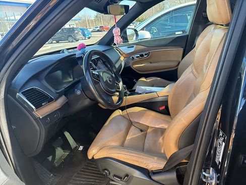 Used 2016 Volvo XC90 T6 Inscription w/ Vision Package image 7