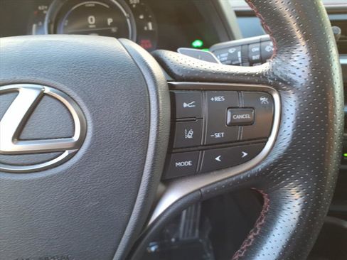 Certified 2022 Lexus UX 250h F Sport image 15