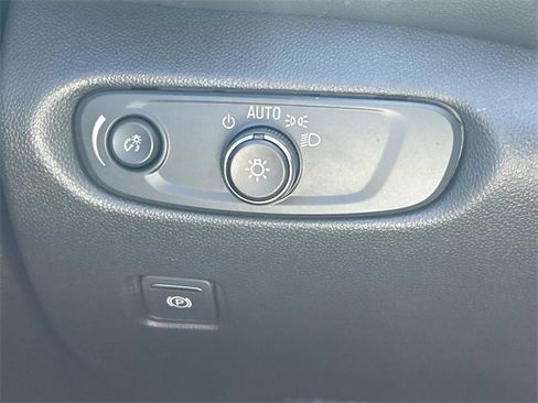 Used 2024 Chevrolet Blazer LT w/ Convenience Package image 32