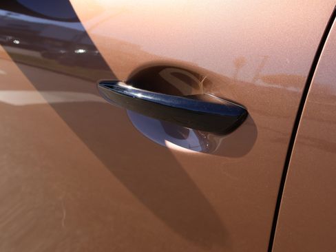 Certified 2025 MAZDA CX-70 3.3 Turbo w/ Premium Package image 25