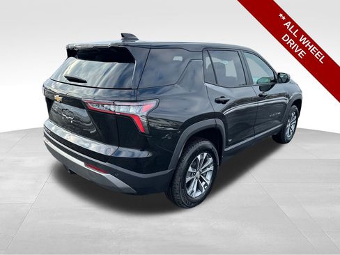 Used 2025 Chevrolet Equinox LT image 6