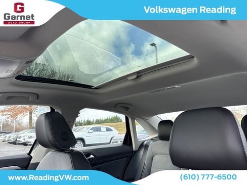 New 2026 Volkswagen Jetta SE image 11