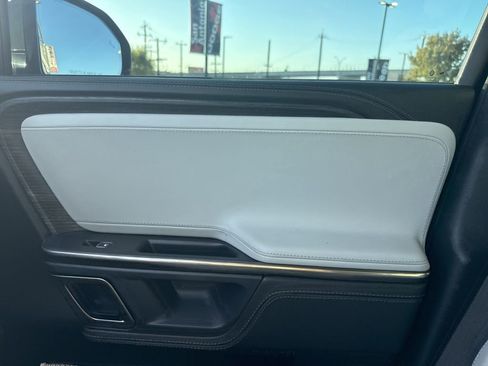 Used 2023 Rivian R1S Adventure image 95