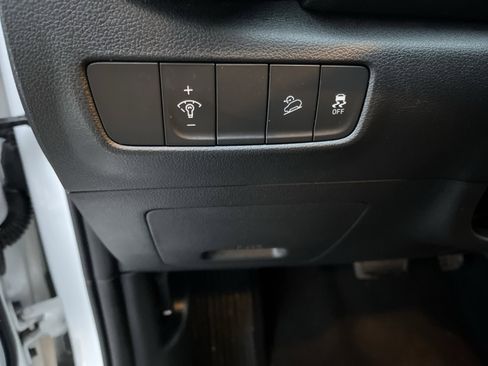 Used 2023 Hyundai Kona SEL image 19