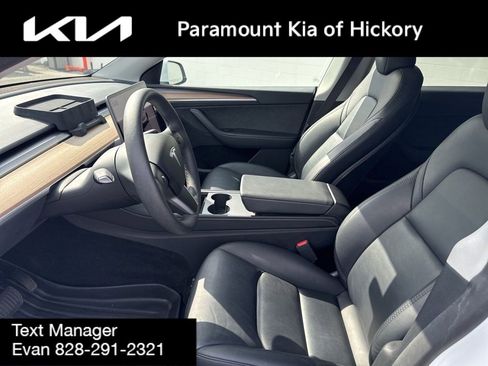 Used 2024 Tesla Model Y Long Range image 21