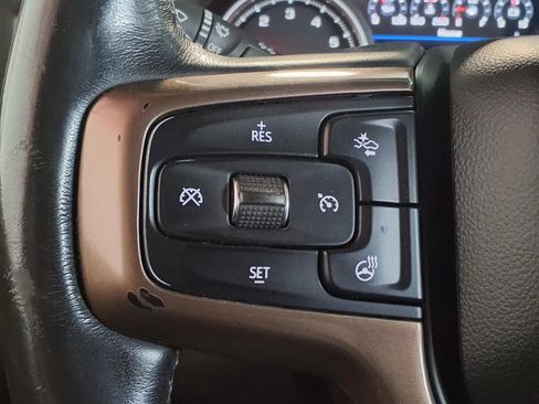 Used 2021 Chevrolet Silverado 1500 High Country w/ Technology Package AWD/4WD image 24