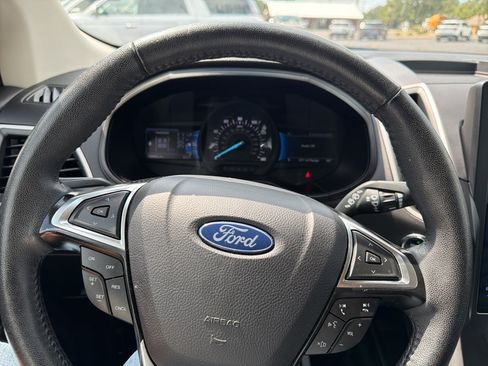 Certified 2024 Ford Edge SEL AWD/4WD image 19